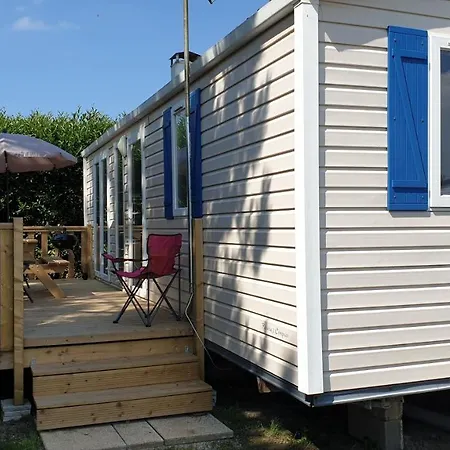 Mobil 6-8 Places Parcelle 4 Climatise