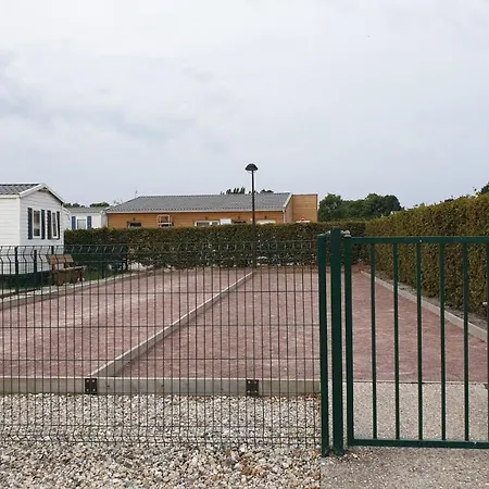 Mobil 6-8 Places Parcelle 4 Climatise