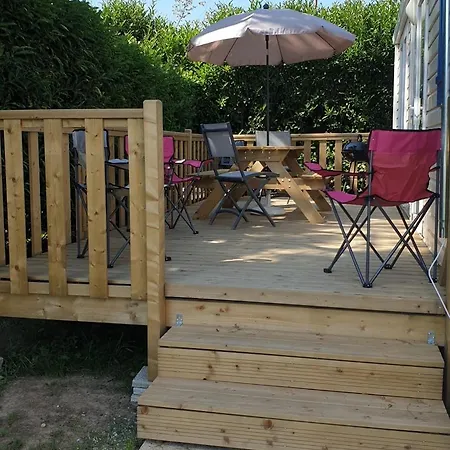 Mobil Pour 8 Pers. - Api-1-52-2889 * Biville-sur-Mer
