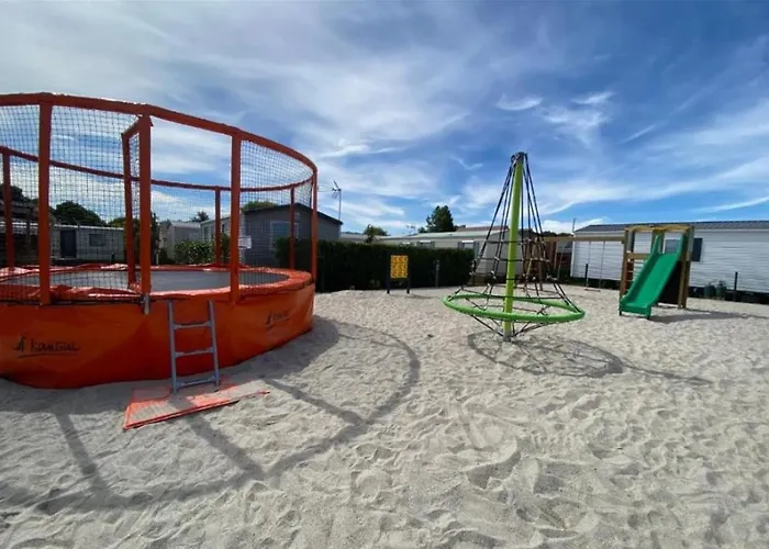 Kamp alanı Mobil 6-8 Places Parcelle 4 Climatise